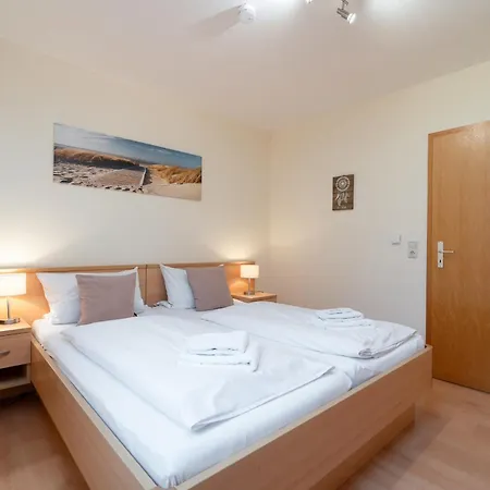 Lemkenhafen Lykke Διαμέρισμα *